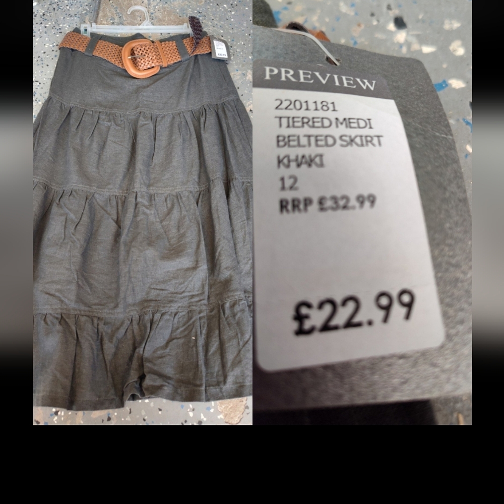 Nwt. Ladies Tiered Belted Skirt size 12
